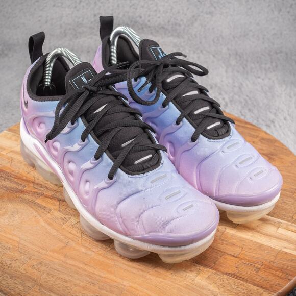 Women's Nike Air VaporMax Plus Size 9 Style DZ5204-500 Color Lilac/Blue/Black - Picture 1 of 10